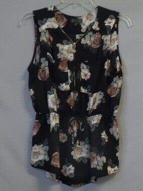 J for Justify Floral Top